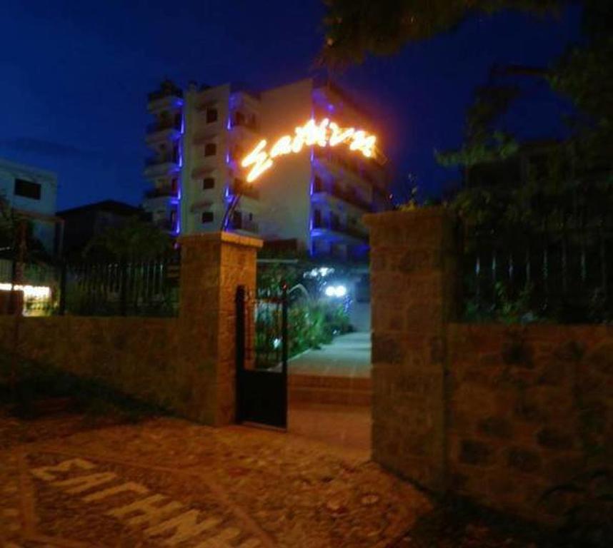 Sagini Boutique Hotel Loutra Edipsou  Extérieur photo