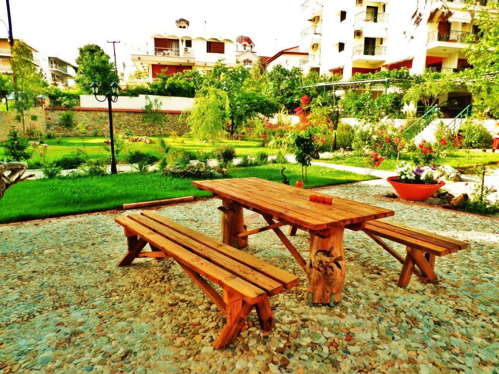 Sagini Boutique Hotel Loutra Edipsou  Extérieur photo