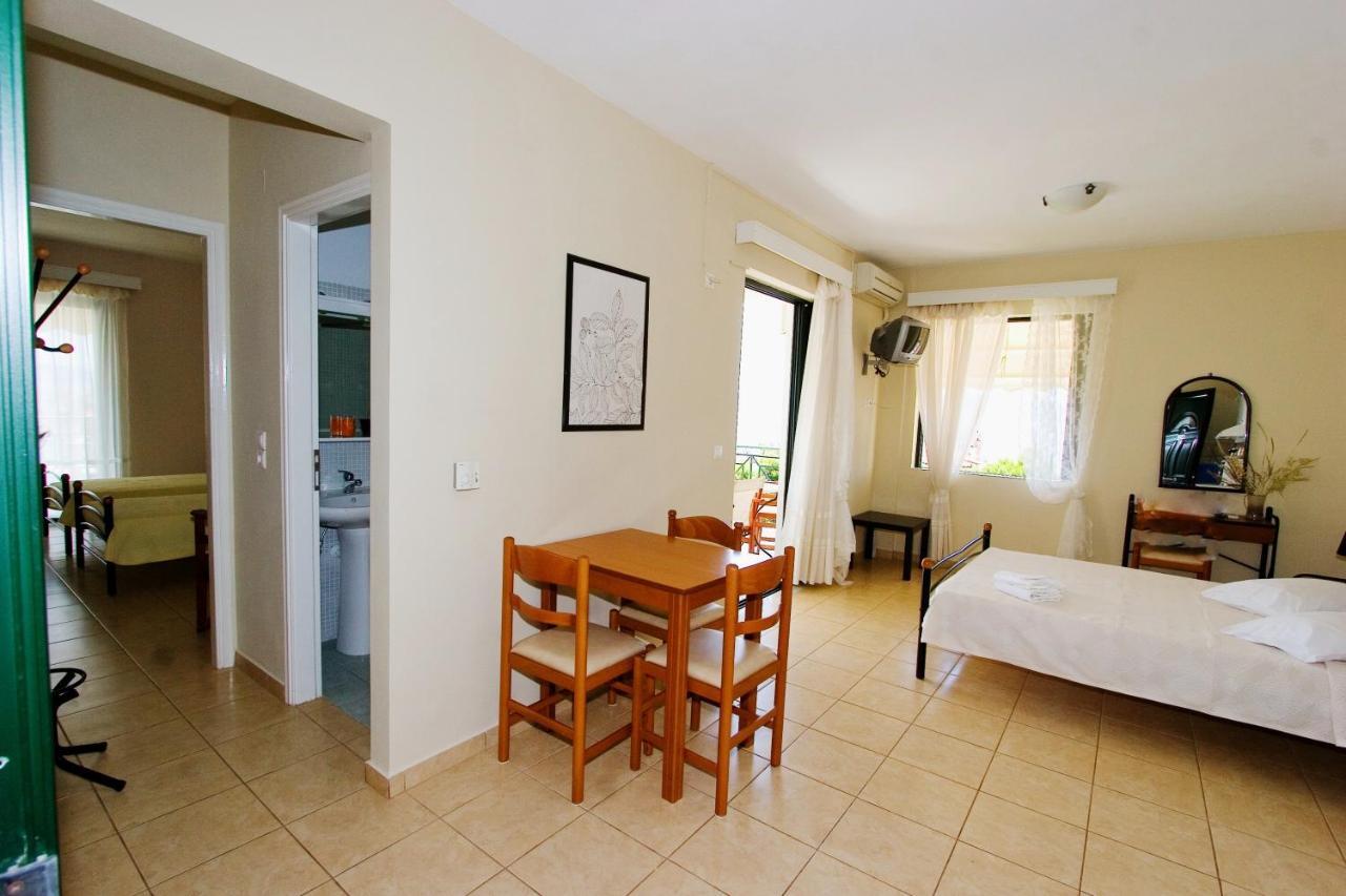 Sagini Boutique Hotel Loutra Edipsou  Chambre photo